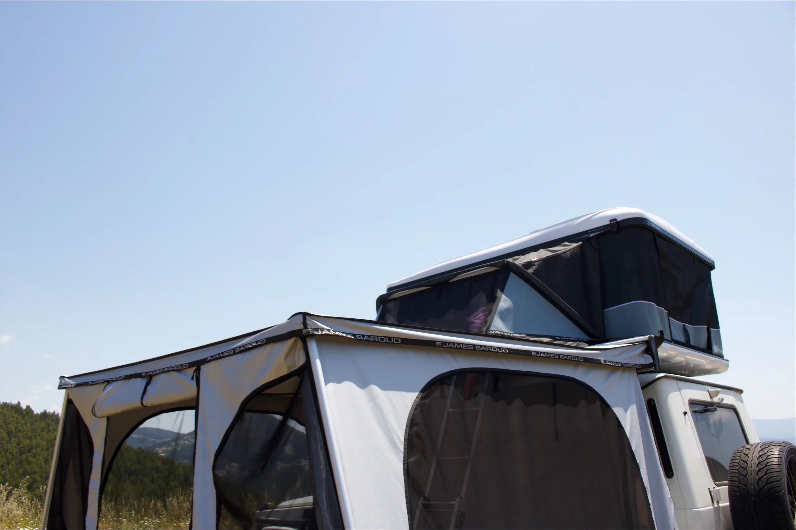 James Baroud - Family Room