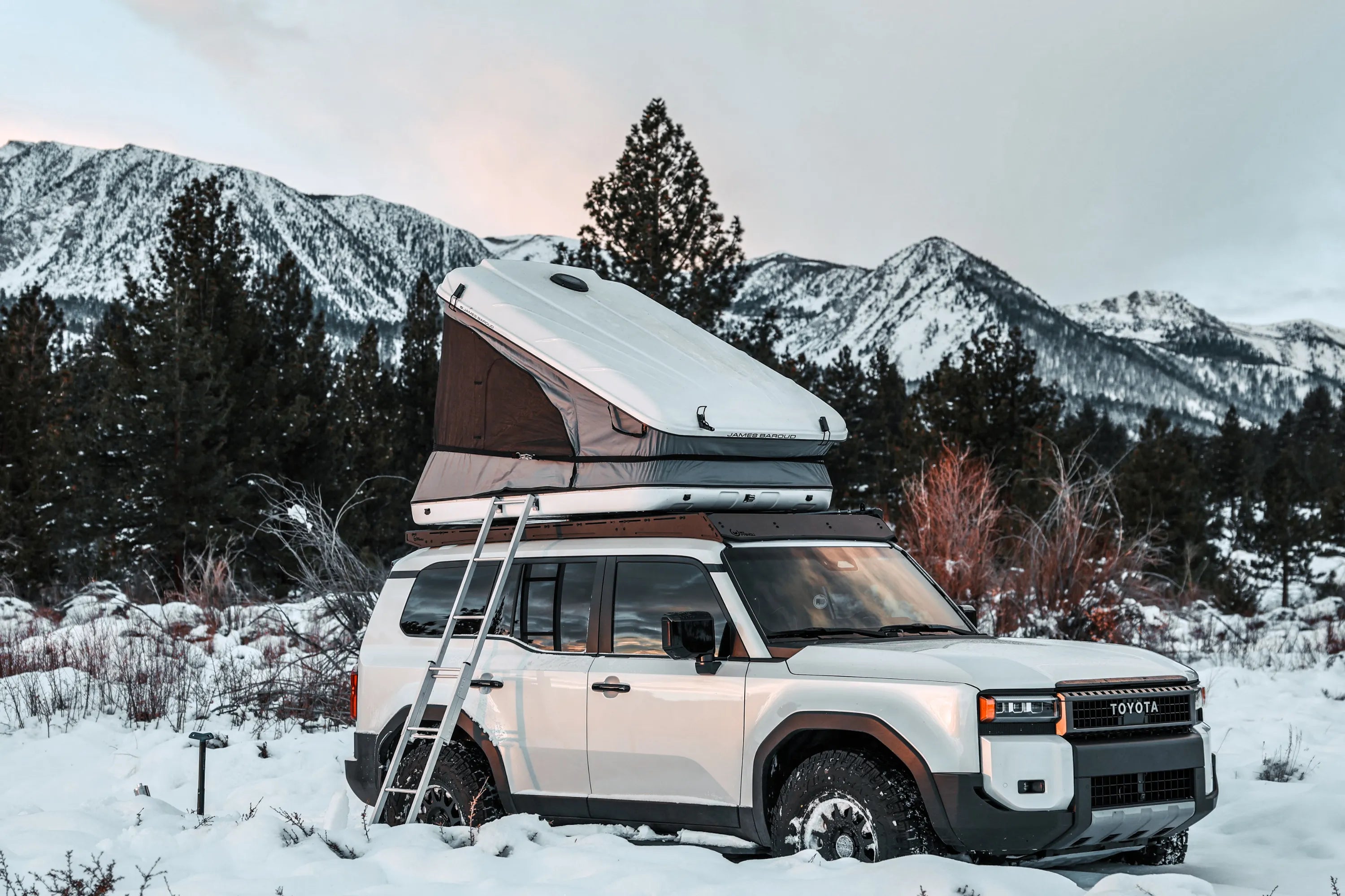 James Baroud Space Hard Shell Tent